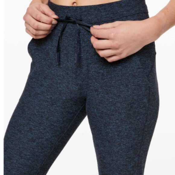 Lululemon Ready to Rulu Jogger – Heathered True Navy – Size 2 - Picture 2 of 15